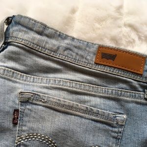 Levis skinny jeans